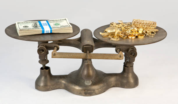 Waage-Geld-Gold Edelmetalle - Klukas